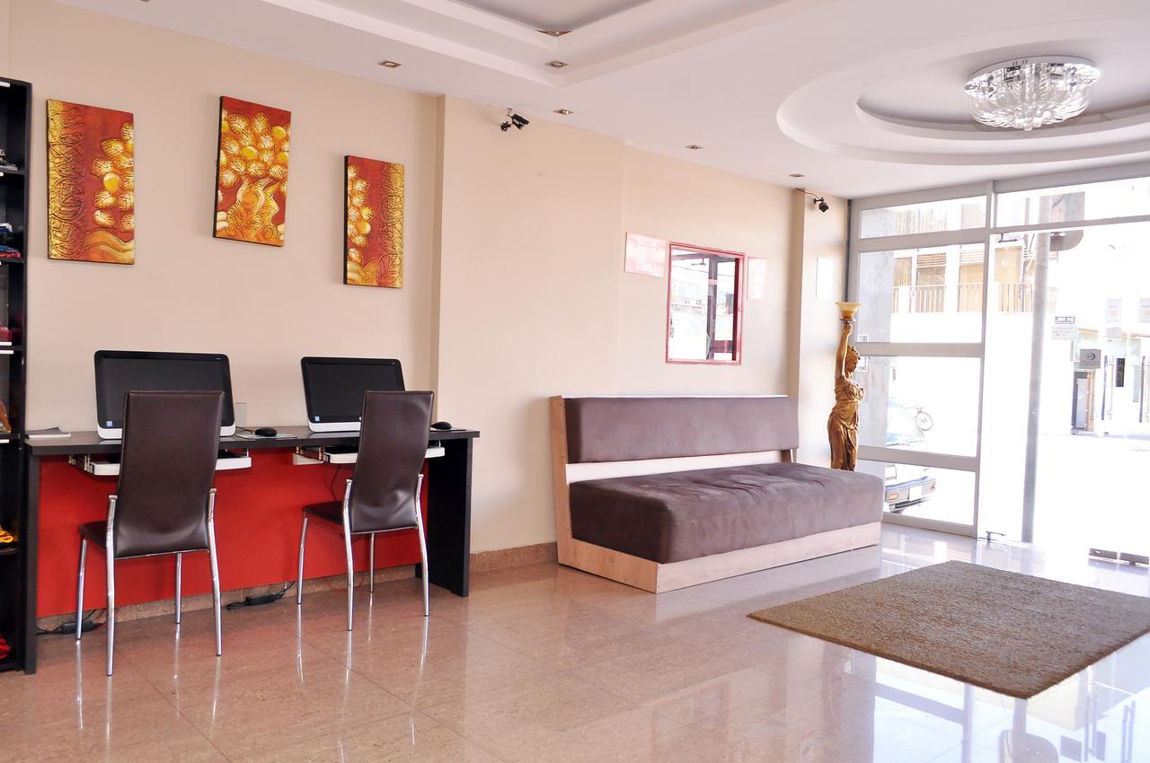 Hotel de las Américas - Ambato Esterno foto