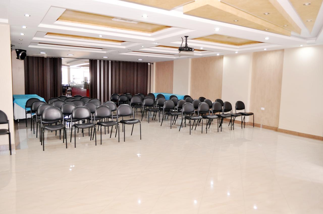 Hotel de las Américas - Ambato Esterno foto